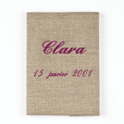 Protège carnet de santé brodé