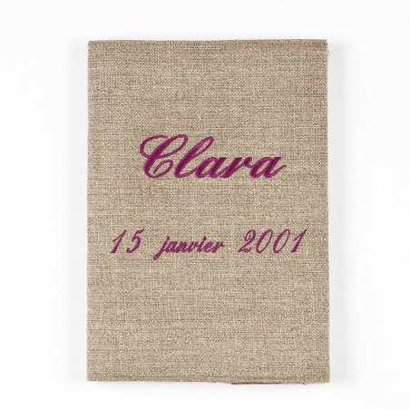 Protège carnet de santé brodé