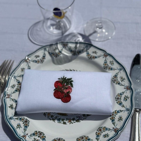 serviette de table brodée tomates