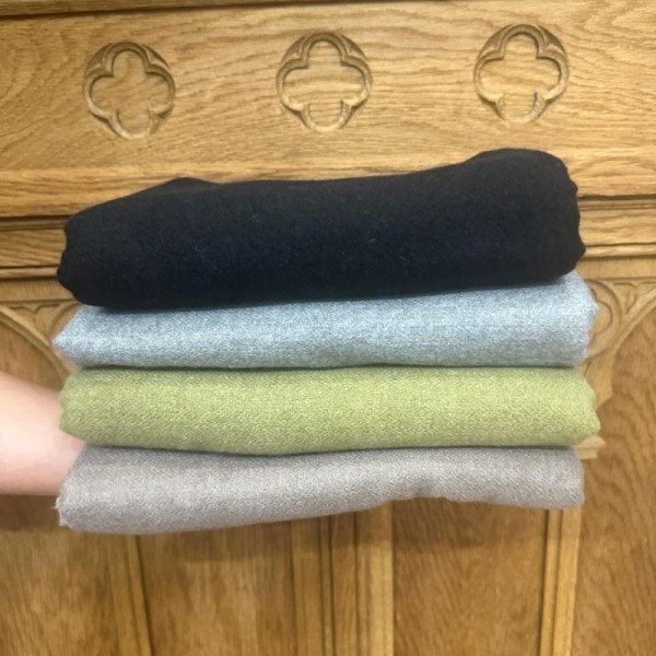 Echarpe fine personnalisée