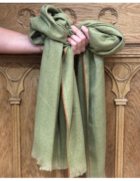 Echarpe fine personnalisée