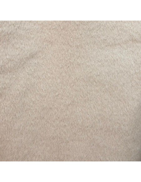 Manteau brodé
